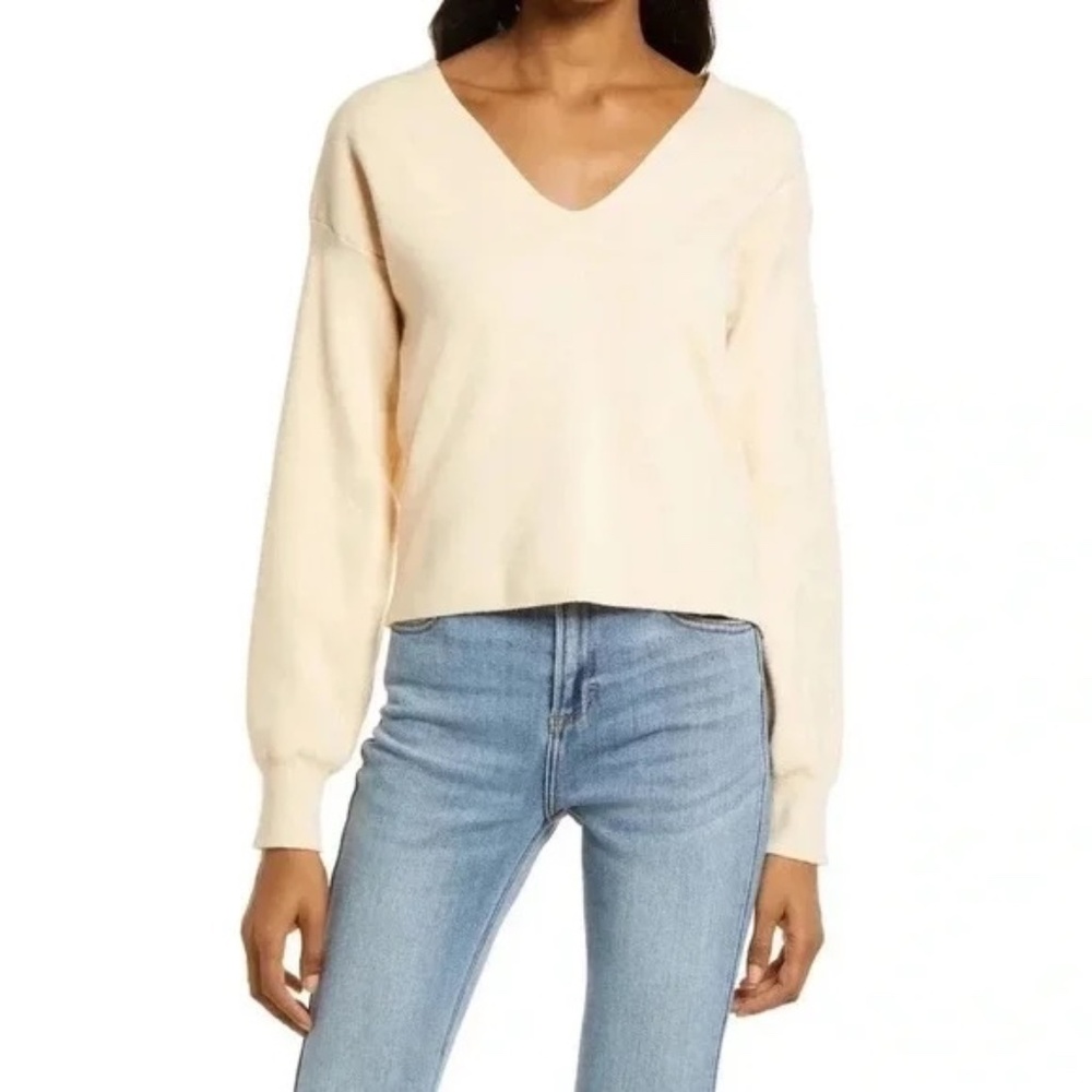 Cream V-neck Sweater from Frank&Oak